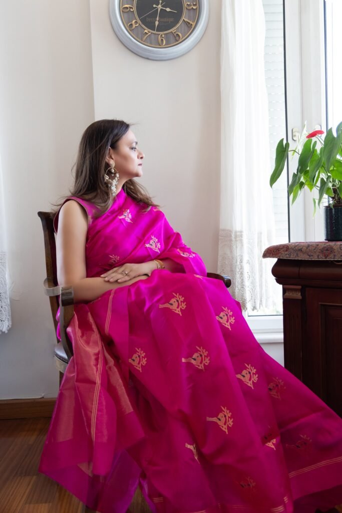 chaneri silk banarasi with birdsmotifs in gold silk threads saree