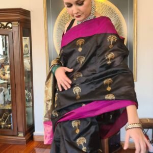 pattu silk saree- Black with rani/ fuscia motifs 