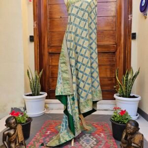 Khaddi handloom/ handwoven shawl