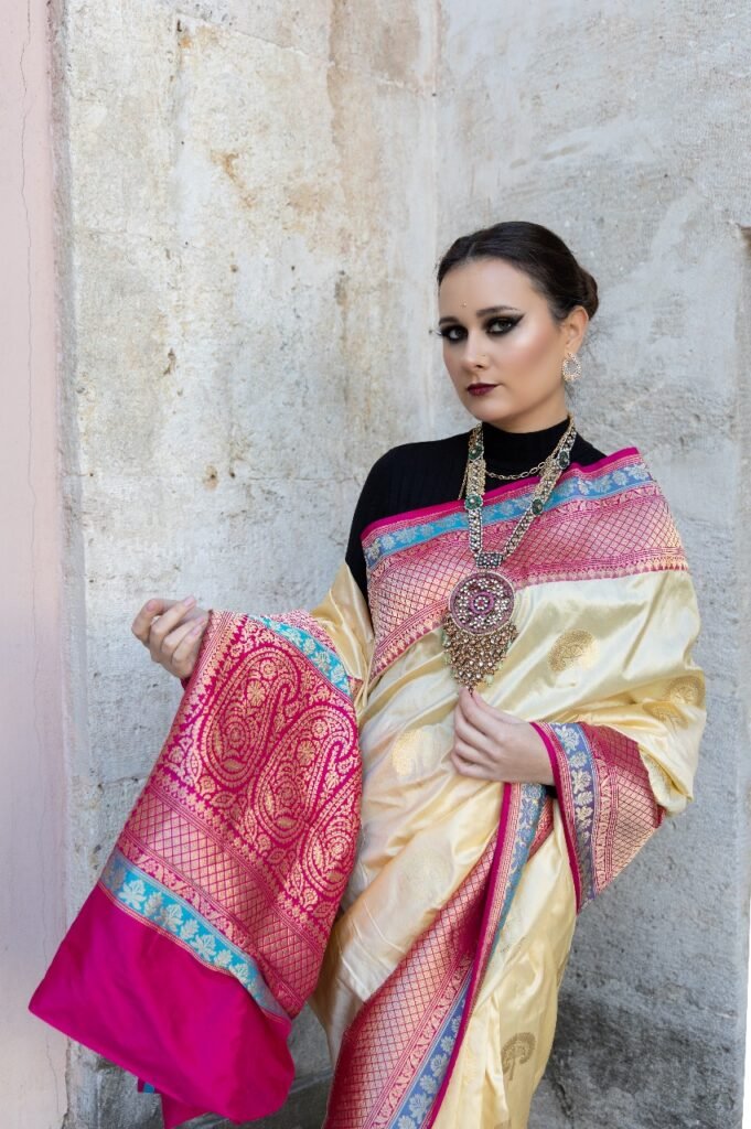 Sari chiffon linen zari border with multi pallu and nimzari buti